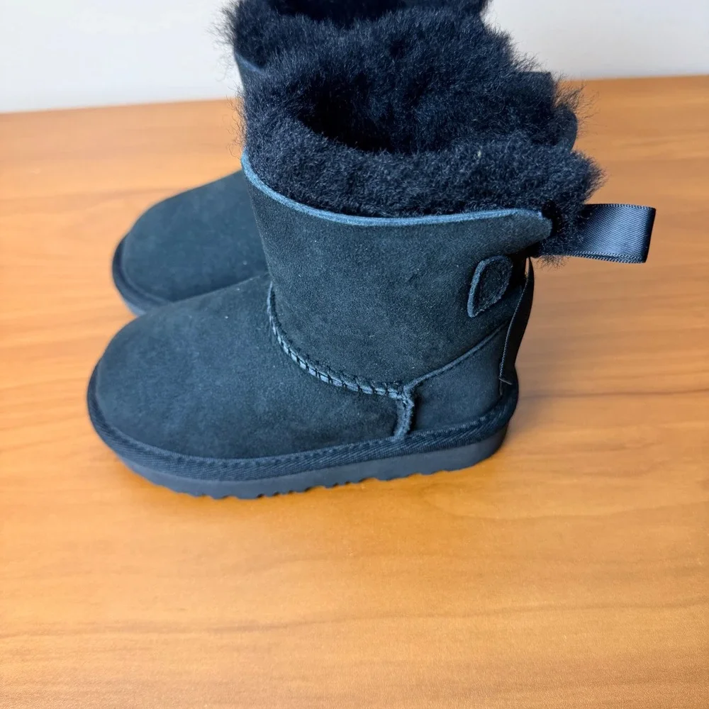 UGG T Mini Bailey Bow II Black Suede Toddler Boots‎ 1017397T Size 7 NEW